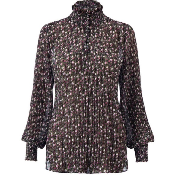 ✨NWOT✨ CAbi Knife Pleat Blouse - Sz S - Picture 2 of 8